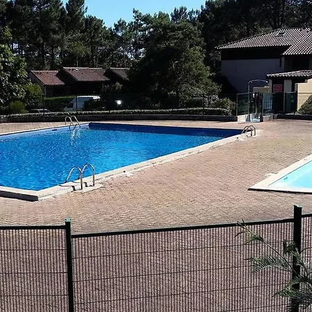 Maison D'ete Familiale, Piscine Dans La Lacanau